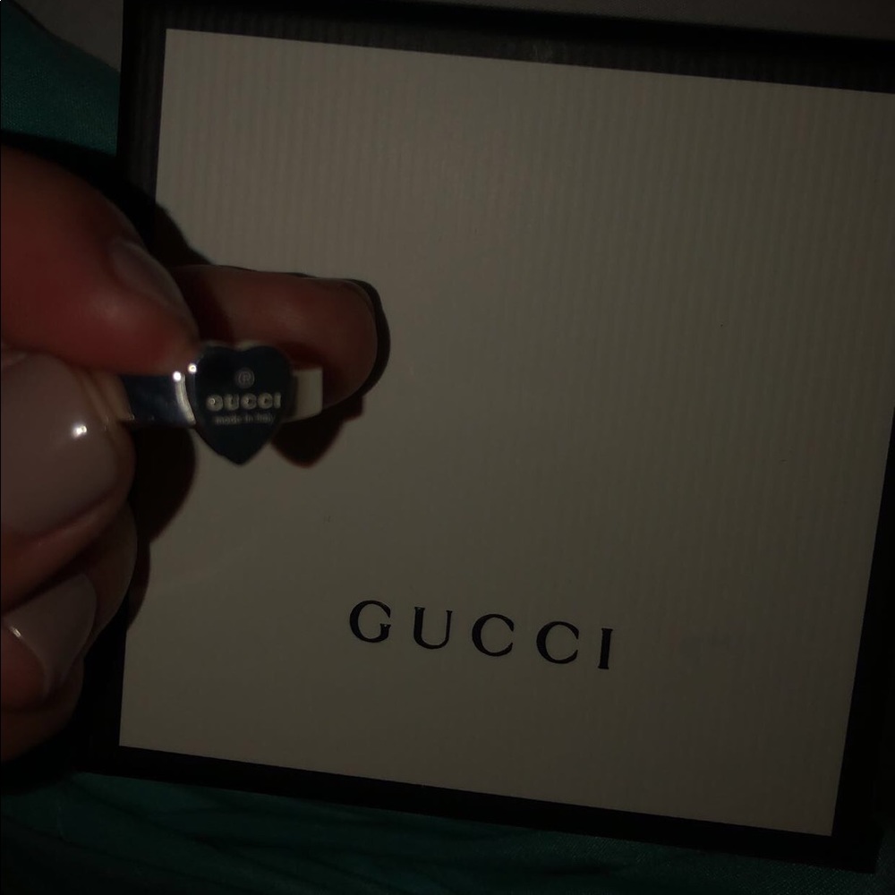 Gucci ring